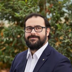 Roberto Calandra Headshot Roberto Calandra Headshot